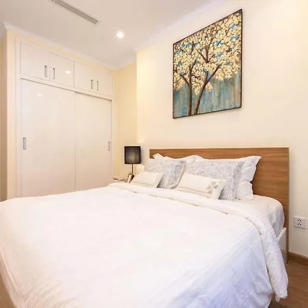 Capitalland'S Service Apartment Landmark Plus Vinhomes